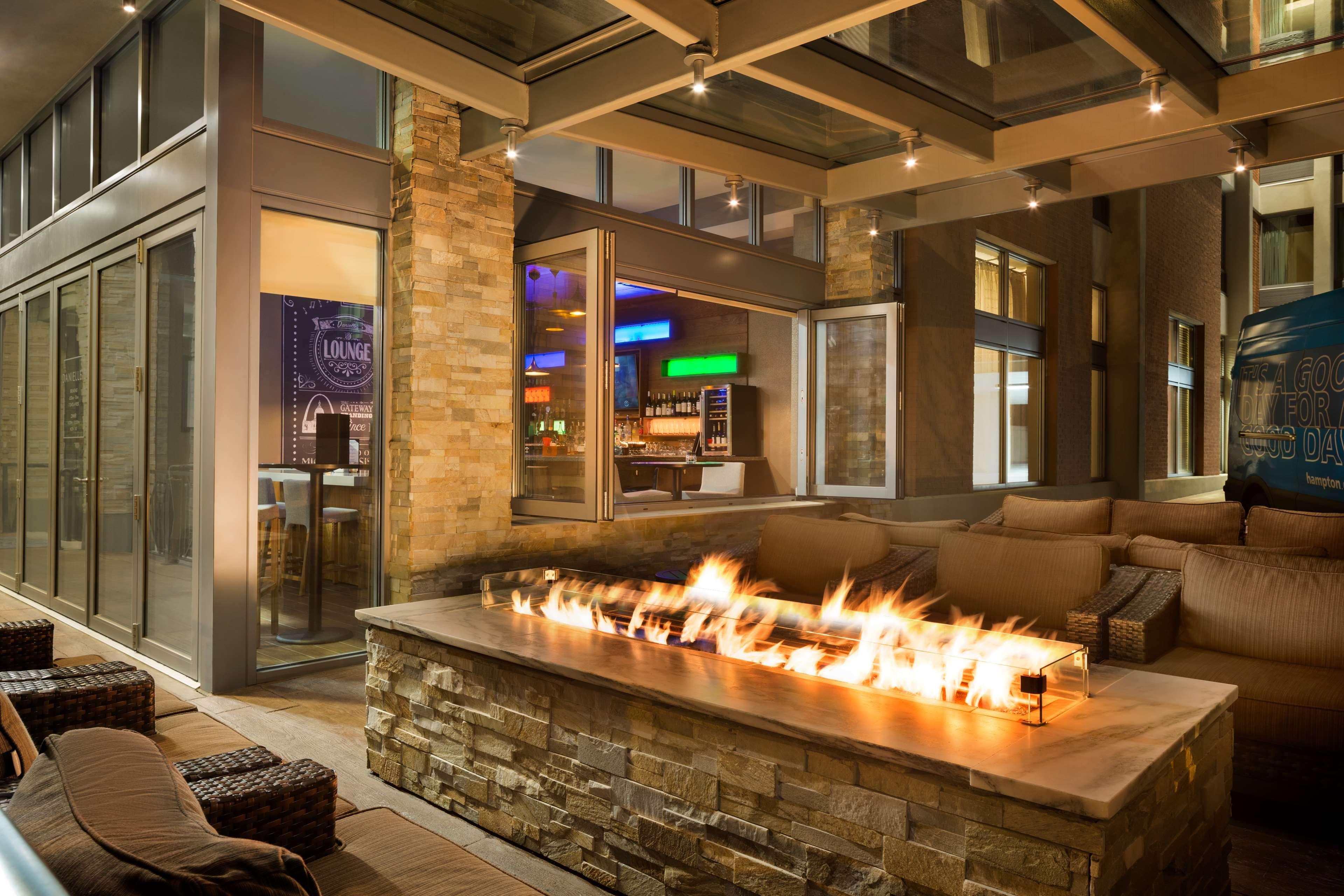 Hampton Inn And Suites Clayton/St. Louis-Galleria Area Eksteriør billede
