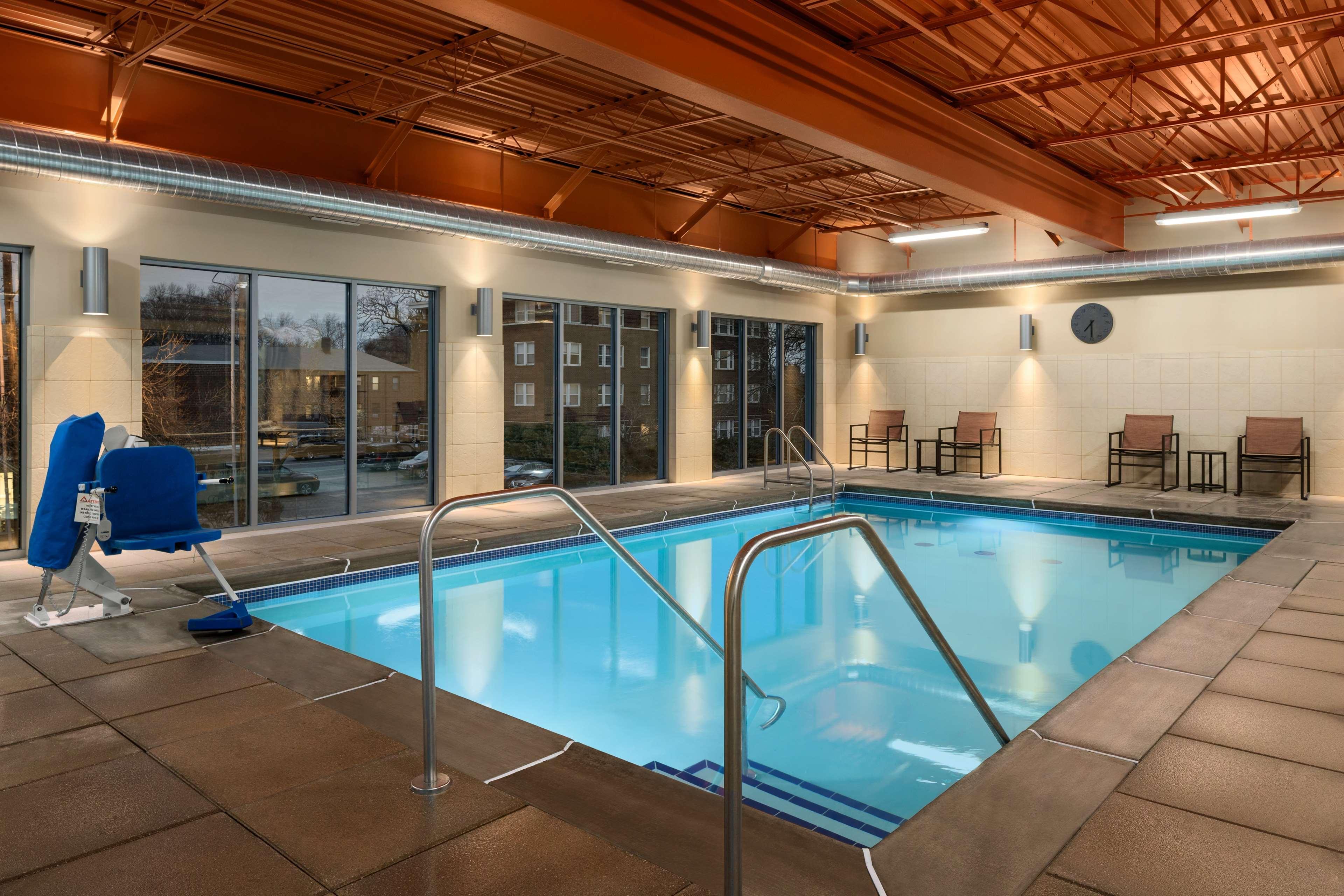 Hampton Inn And Suites Clayton/St. Louis-Galleria Area Eksteriør billede