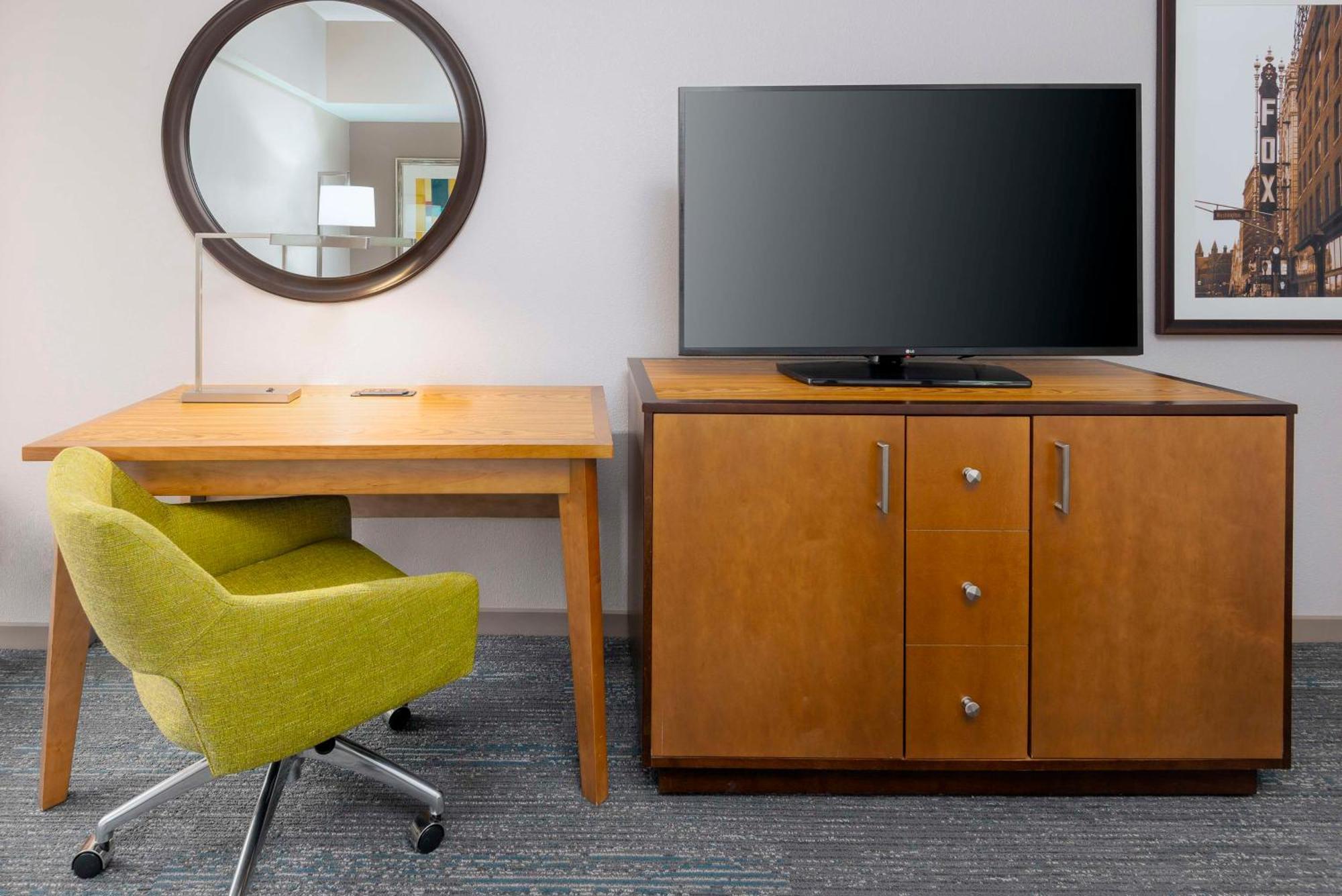 Hampton Inn And Suites Clayton/St. Louis-Galleria Area Eksteriør billede